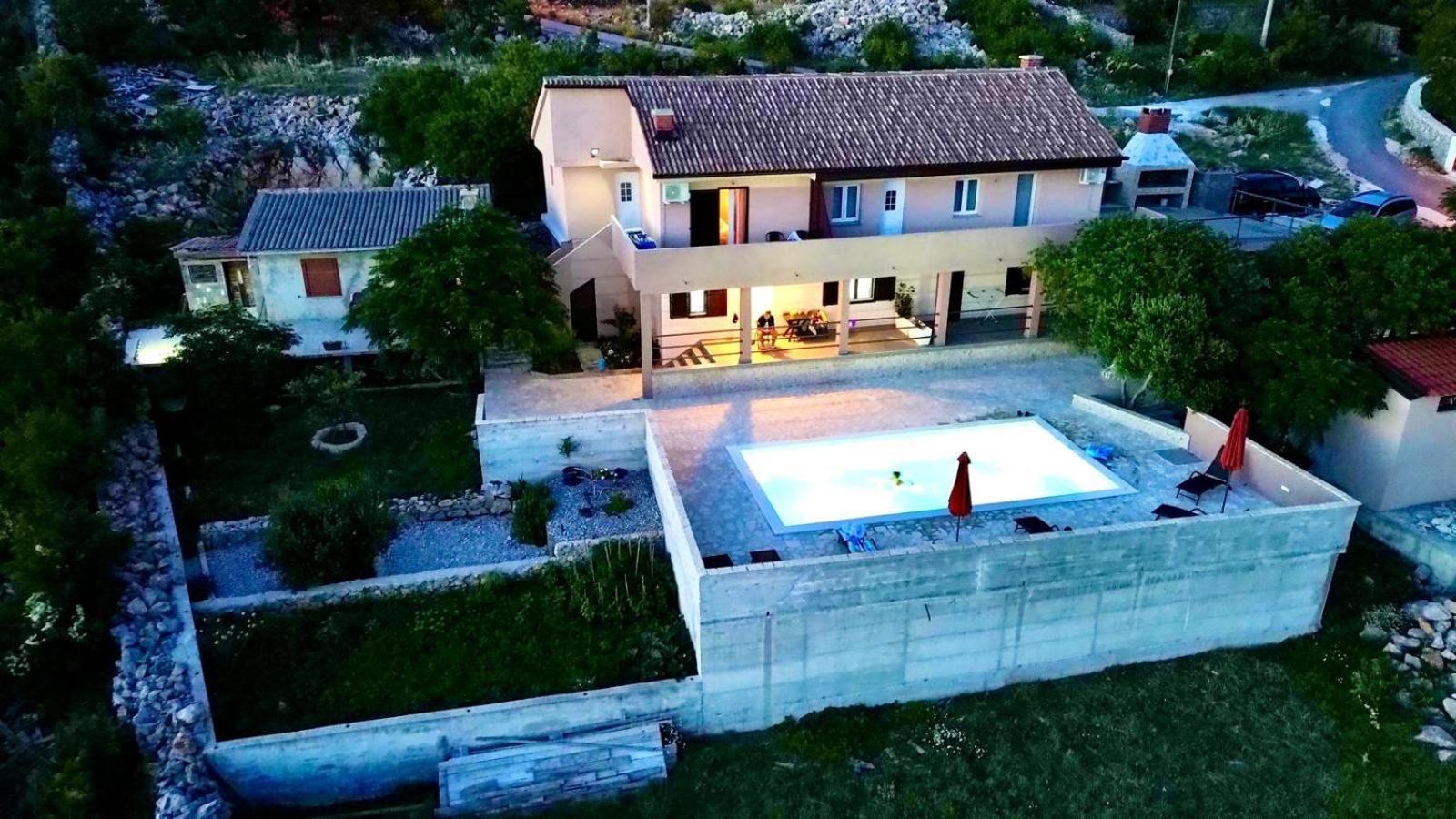 Appartamento Ella Lukovo Šugarje Esterno foto